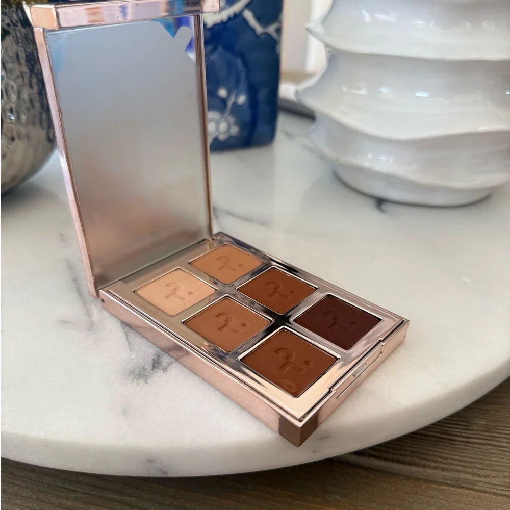 PATRICK TA Major Dimension Essential Artistry Edit Eyeshadow Palette in Medium